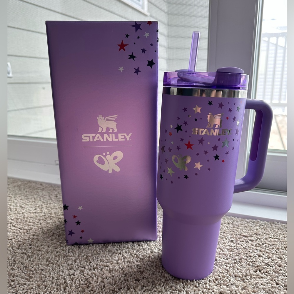 Stanley Olivia Rodrigo 40oz